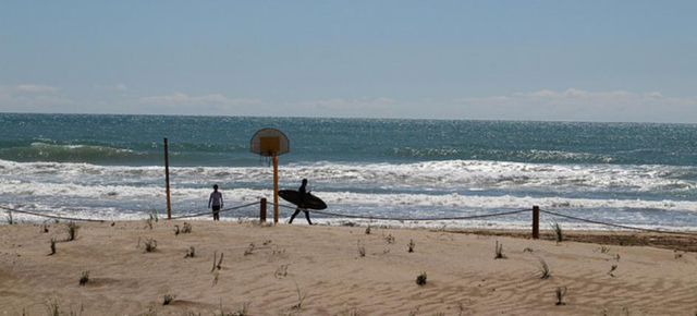 SURFISTAS, SOCORRISTAS Y&nbsp;BAÑISTAS
